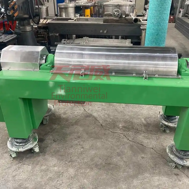 离心式污泥脱水机