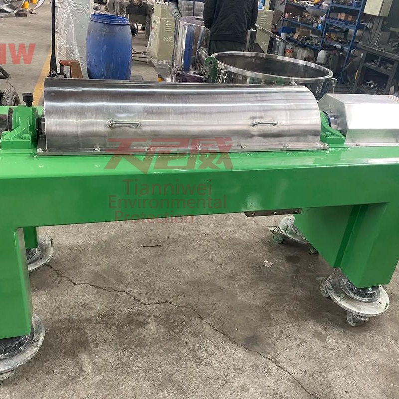 离心式污泥脱水机